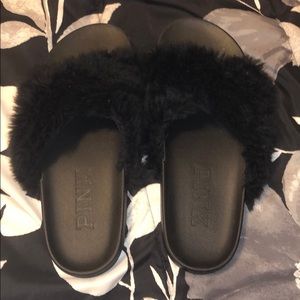 PINK black fur slide